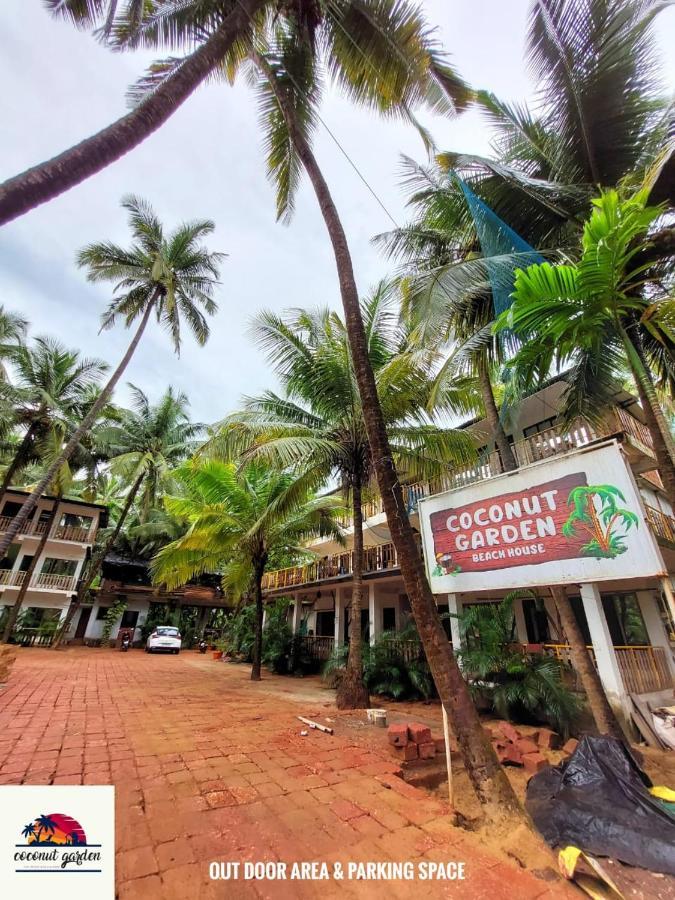 Coconut Garden Beach House Mālvan Eksteriør bilde